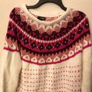 Women’s sweater